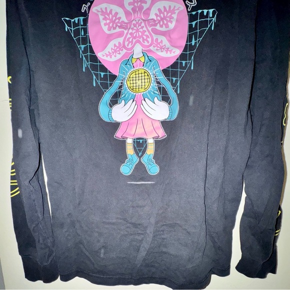 Stranger Things x Chogrin Elegorgon Black Long Sleeve Shirt - Picture 9 of 11